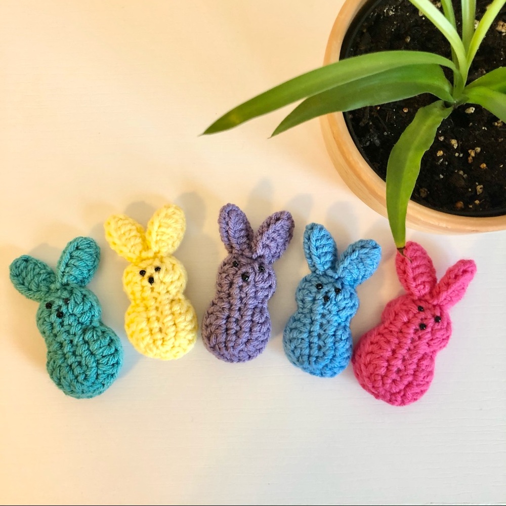 Hand Crafted Crocheted Easter Bunny Peeps handmade set of 5 stuffed animals - Picture 3 of 9